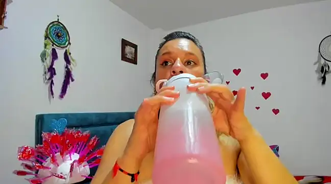 sofi saliva2511 online show from February 14, 5:36 pm