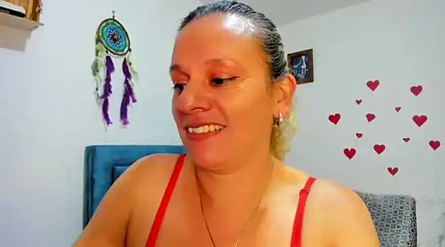 sofi saliva2511 online show from February 17, 8:26 pm