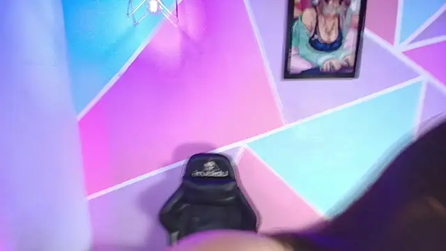 katy handerson online show from November 29, 8:34 pm