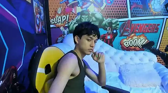 jisuscat online show from January 16, 9:30 pm