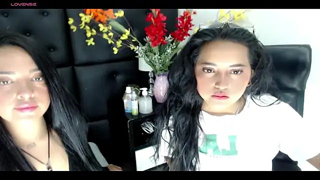 Snapshot of Carolaine01 chatting on January 25, 8:31 pm Carolaine01 online show from January 25, 8:31 pm