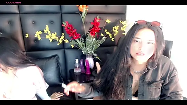 Snapshot of Carolaine01 chatting on March 5, 11:05 pm Carolaine01 online show from March 5, 11:05 pm