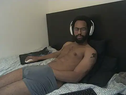 kevi cocks online show from February 9, 1:22 am