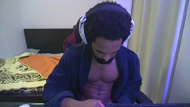 kevi cocks online show from February 16, 11:59 pm