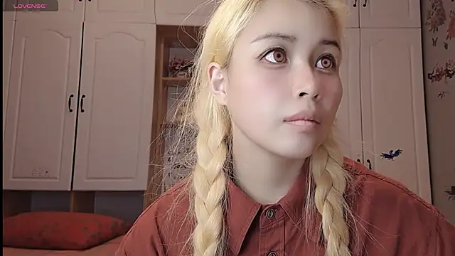 Lucky-xiuxiu online show from February 26, 1:21 am