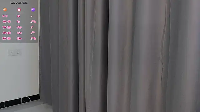 Lucky-xiuxiu online show from October 21, 3:24 pm