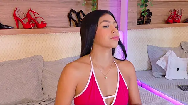 Snapshot of AbieHills chatting on December 5, 12:25 pm AbieHills online show from December 5, 12:25 pm