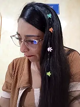 BELLA--26 online show from February 3, 6:07 pm