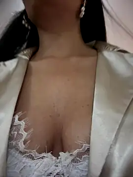 BELLA--26 online show from September 20, 2:29 pm