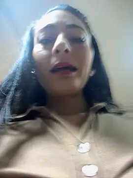 BELLA--26 online show from September 22, 2:08 pm