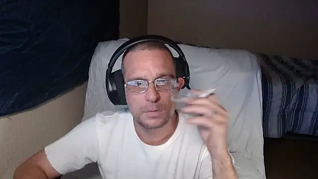 Dubesnackes online show from November 11, 1:27 am