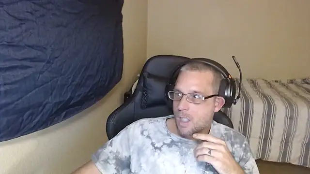 Dubesnackes online show from November 13, 12:09 am