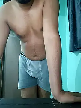 Desi Heat online show from January 1, 4:29 pm