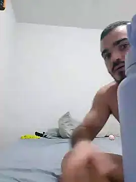 Snapshot of camillebr chatting on January 11, 10:07 pm camillebr online show from January 11, 10:07 pm