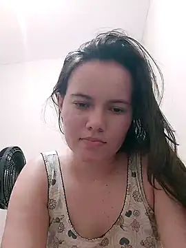 Snapshot of camillebr chatting on February 7, 8:31 pm camillebr online show from February 7, 8:31 pm