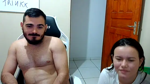 Snapshot of camillebr chatting on February 19, 11:28 am camillebr online show from February 19, 11:28 am