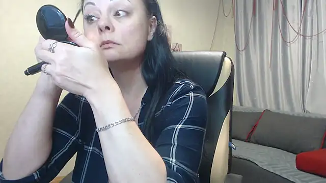 natnett online show from December 14, 4:31 pm