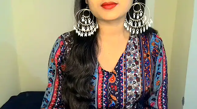 SIYA MAVI online show from February 12, 10:35 am