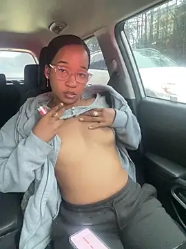 lunalustycumslut online show from February 12, 10:15 pm