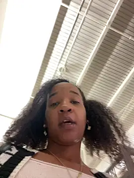 lunalustycumslut online show from February 24, 1:13 am