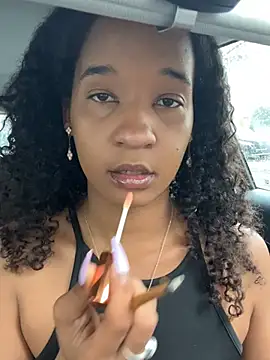 lunalustycumslut online show from March 9, 4:33 pm