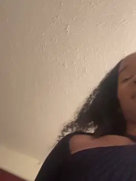 lunalustycumslut online show from November 13, 8:30 pm