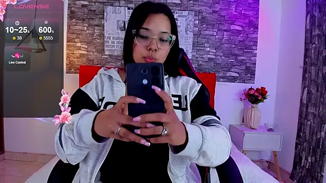 Emily sc online show from January 20, 4:34 pm