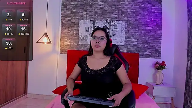 Emily sc online show from March 20, 1:26 pm