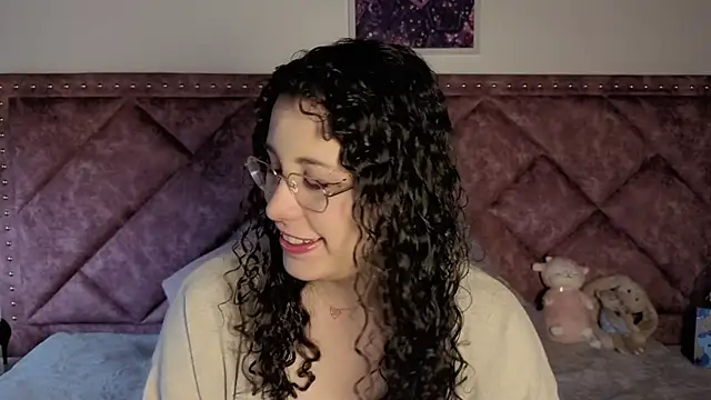 Charlotte  Miller online show from September 14, 11:20 am