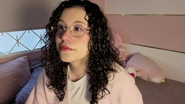 Charlotte  Miller online show from September 30, 12:10 pm