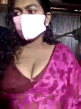 YERY HOT online show from February 2, 7:20 am