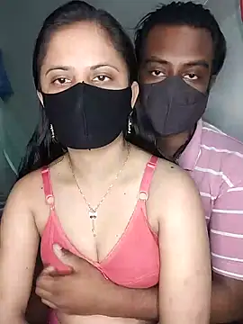 Hot Nila online show from February 2, 5:04 pm