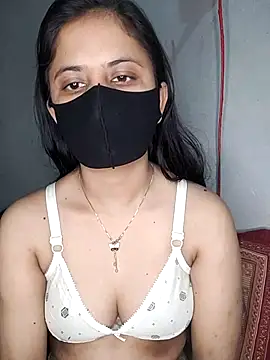 Hot Nila online show from March 4, 2:27 am