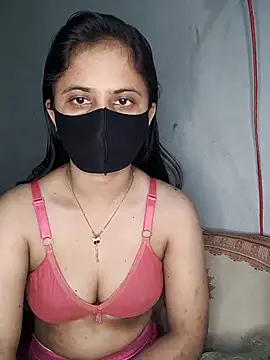 Hot Nila online show from March 7, 2:04 am