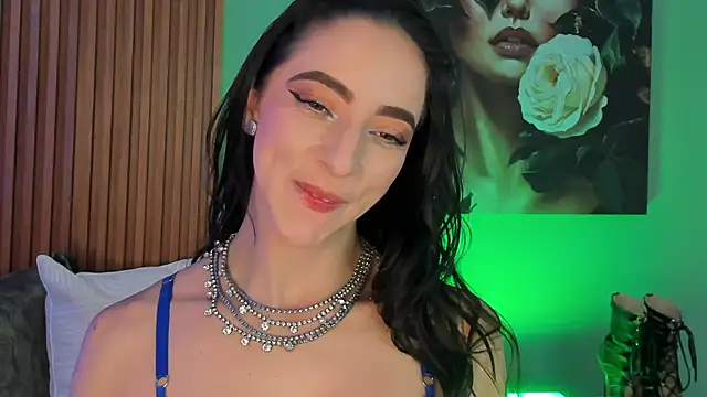 KimStone1 online show from March 4, 5:45 pm