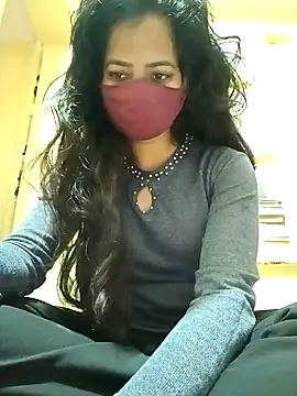 Snapshot of Pooja_cut chatting on February 15, 2:47 am Pooja cut online show from February 15, 2:47 am