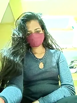 Snapshot of Pooja_cut chatting on March 1, 1:00 am Pooja cut online show from March 1, 1:00 am