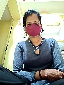 Snapshot of Pooja_cut chatting on March 5, 12:49 am Pooja cut online show from March 5, 12:49 am