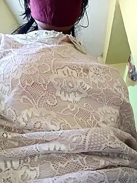 Snapshot of Pooja_cut chatting on March 6, 4:30 am Pooja cut online show from March 6, 4:30 am