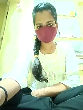 Snapshot of Pooja_cut chatting on March 18, 4:48 pm Pooja cut online show from March 18, 4:48 pm