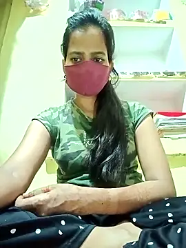 Snapshot of Pooja_cut chatting on October 11, 3:10 pm Pooja cut online show from October 11, 3:10 pm