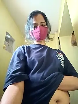 Snapshot of Pooja_cut chatting on November 13, 2:10 am Pooja cut online show from November 13, 2:10 am