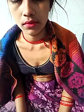 Amaya Bajwa online show from February 14, 9:10 pm