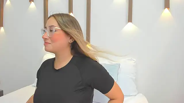 antonella cutie  online show from February 21, 1:33 pm