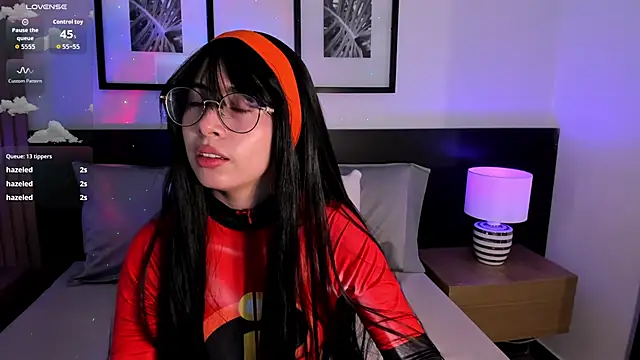 vi anaya online show from November 6, 11:33 am