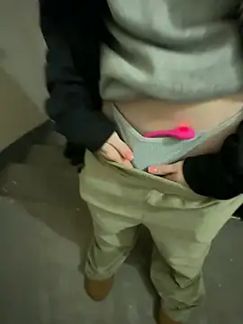 Snapshot of Alexandria_Balenciaga chatting on January 19, 6:53 pm Alexandria Balenciaga online show from January 19, 6:53 pm