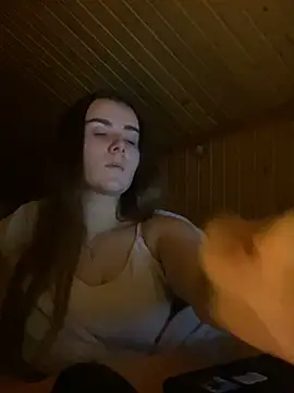 mewKate online show from January 21, 9:15 pm