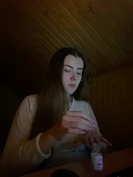 mewKate online show from January 23, 6:14 pm