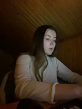 mewKate online show from January 24, 4:17 pm