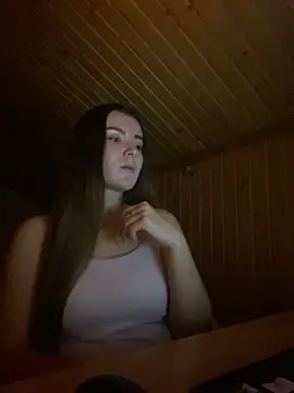 mewKate online show from January 26, 4:30 pm